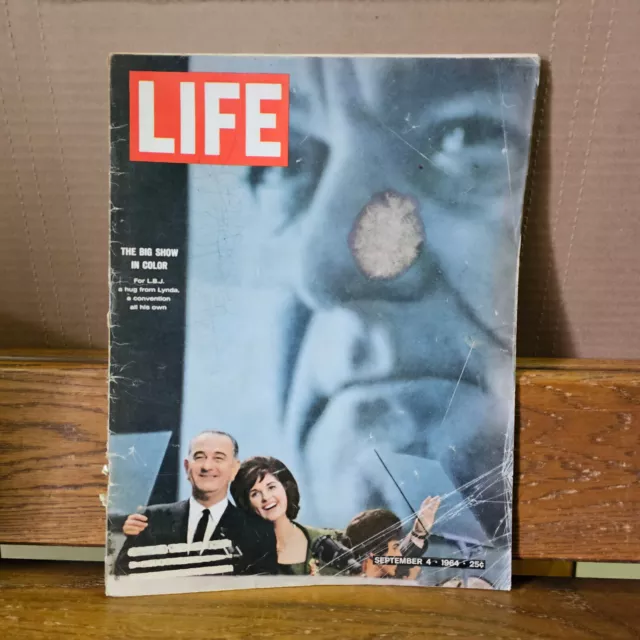 Life Magazine September 4 1964 Lyndon Johnson & Lynda / Yacht Racing Lbj