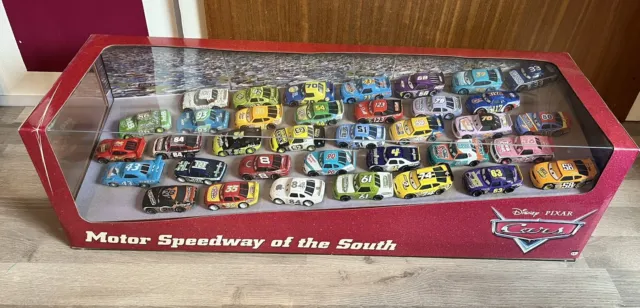 Disney Pixar Cars Motor Speedway of the South Piston Cup Set 750/1000