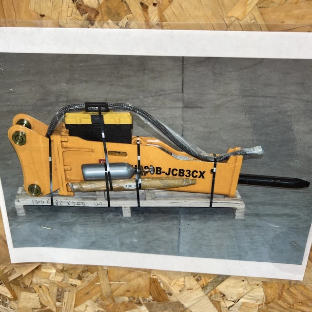 JCB 3CX Loader Backhoe hydraulic hammer concrete breaker pins new