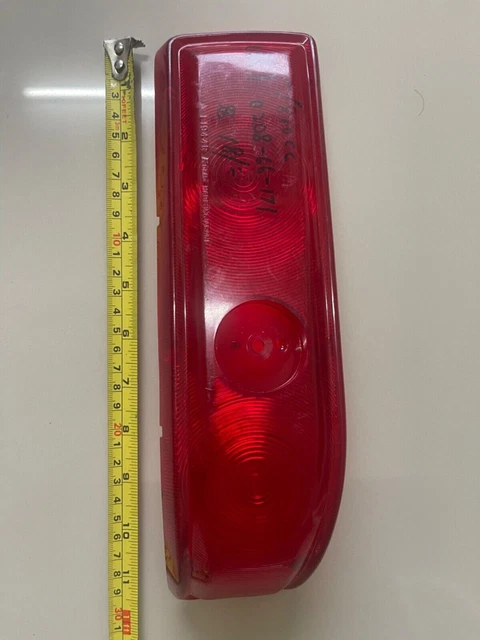 Mazda 800 RHS Rücklichtglas (NOS)