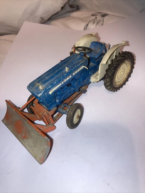 Britains 43378 1/32 Fordson Major (Steer Wheels) LE