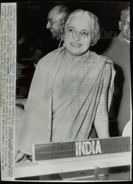 1953 Press Photo Madame Vijaya Lakshmi Pandit takes seat at United Nations.