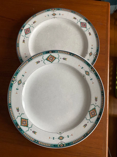 MIKASA STUDIO NOVA ADIRONDACK DINNER PLATES 11" SOUTHWEST - Set of 2 ~very good