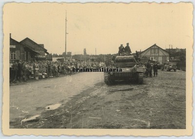 ORIG. FOTO VERLADUNG Panzer Tank Pz.Rgt.3 am Bahnhof FREIBURG Breisgau