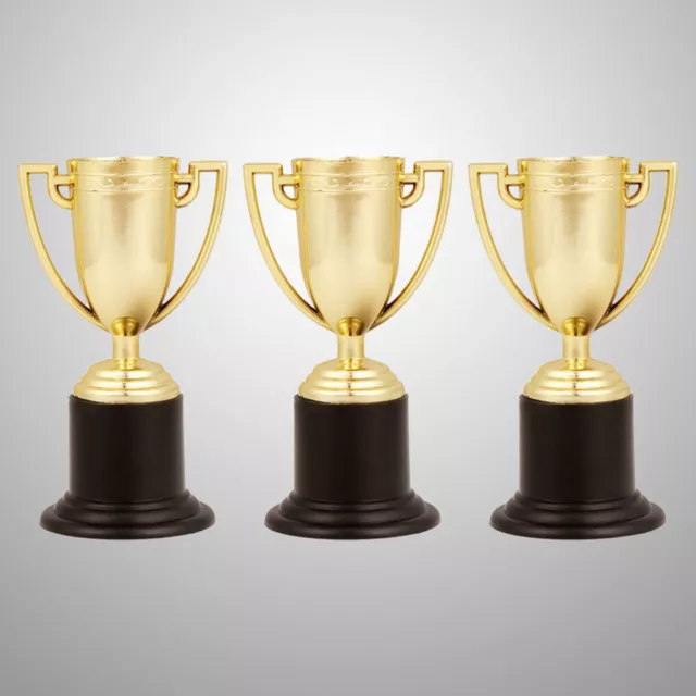 3 pièces en plastique Golden Trophy Student Sports Award Trophy Récompense pour