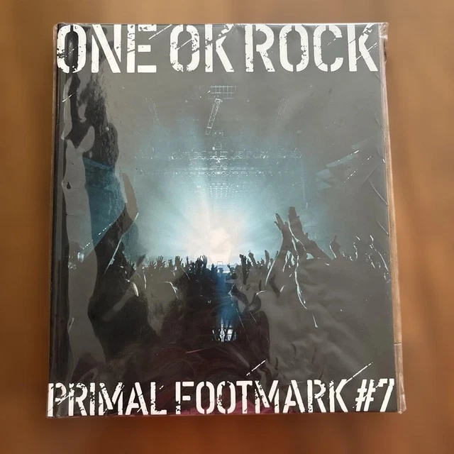 ONE OK ROCK PRIMAL FOOTMARK #8 Band Live Photo Book Black & White