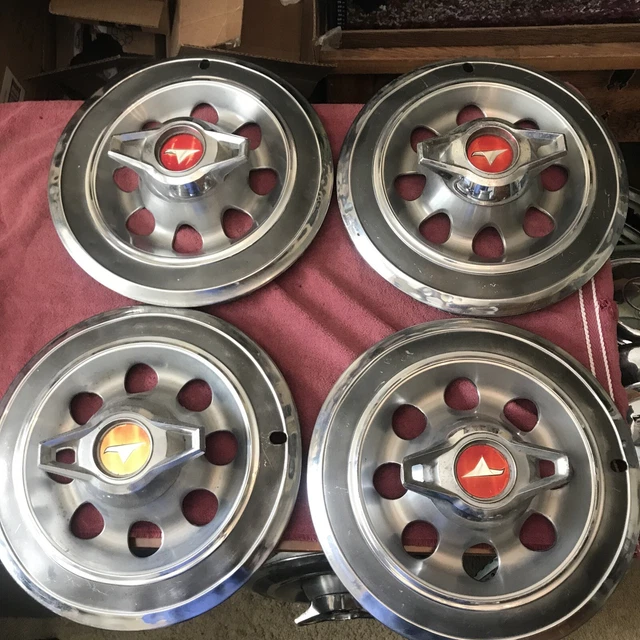1964 1965 BUICK Skylark Special Hubcap Spinner Wheel Cover Hub Caps