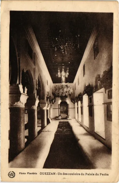 CPA AK MAROC FLANDRIN OUEZZAN- Un ders couloirs du palais du pacha (114079)