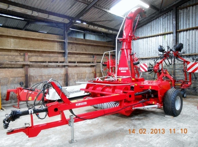 Manuel D'atelier Sur CD Pour Ensileuse JF Stoll FCT 900 / Massey Ferguson 390 - Pièces Et Réparation - Neuf