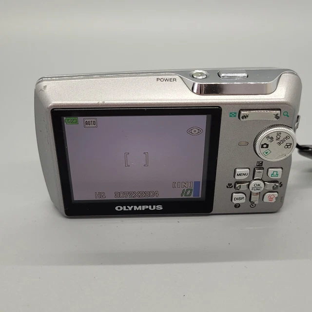 Olympus Mju 740 7,1 megapixel fotocamera digitale compatta argento testato 7