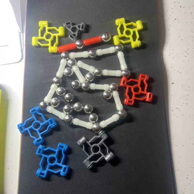 Mega Magnext Building Toy Pieces w/ Case