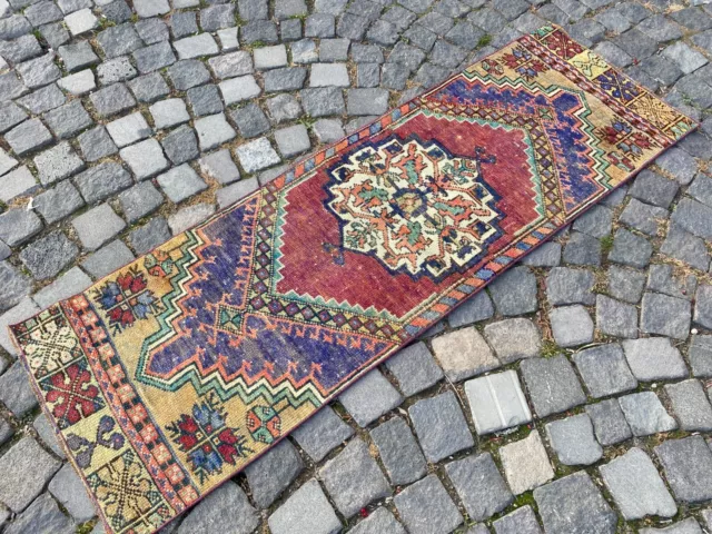 Turkish rug, Runner rug, Vintage rug, Handmade, Corridor, Wool | 1,7 x 5,5 ft