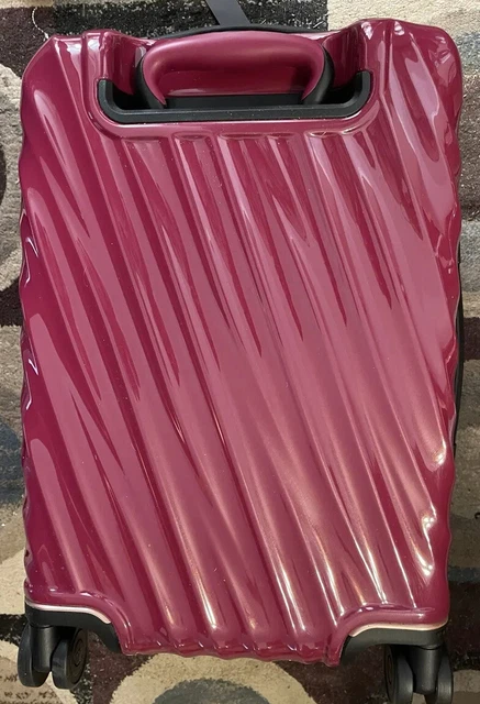 NWT 🌸TUMI  19 Degree Carry-On Expandable International Berry