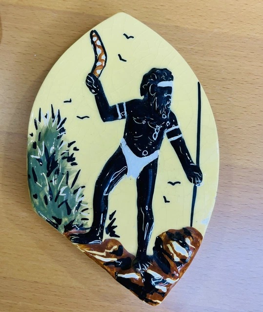 Coronet Australia Indigenous Aboriginal Australian Pottery Wall Pocket