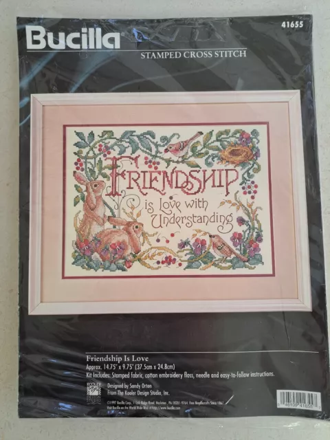 1997 BUCILLA 'Friendship is Love With Understanding' gestempelter Kreuzstich-Kit