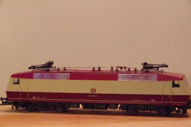 JOUEF LOCOMOTIVE Loco électrique BB 15016 SNCF REF 800300 HO