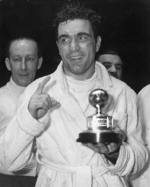 BOXER JOEY MAXIM Light Heavyweight Boxing Trophy Had Knocked Out 1950 ...