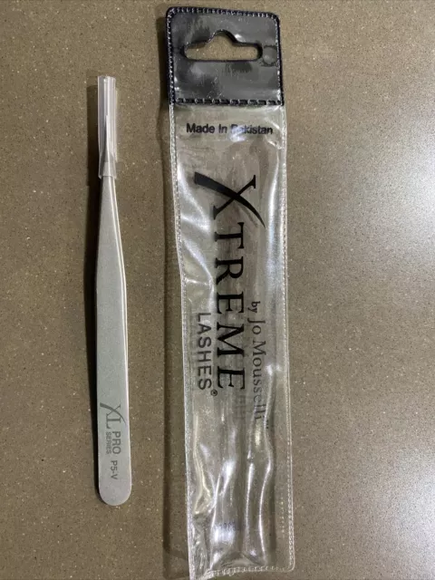 Xtreme Lashes Pro Series P5-V FREE SHIPPING NEW Xtreme Lashes Pro Series P5-V FREE SHIPPING NEW