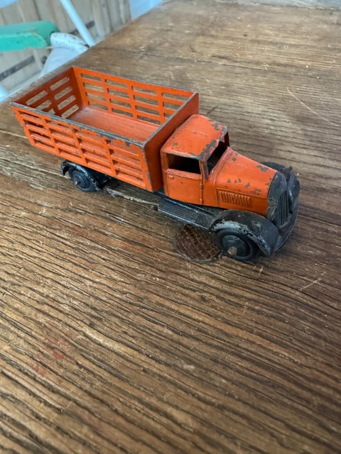 Dinky Toys - 25K Studebaker Maraicher | Modèle restauré !! R