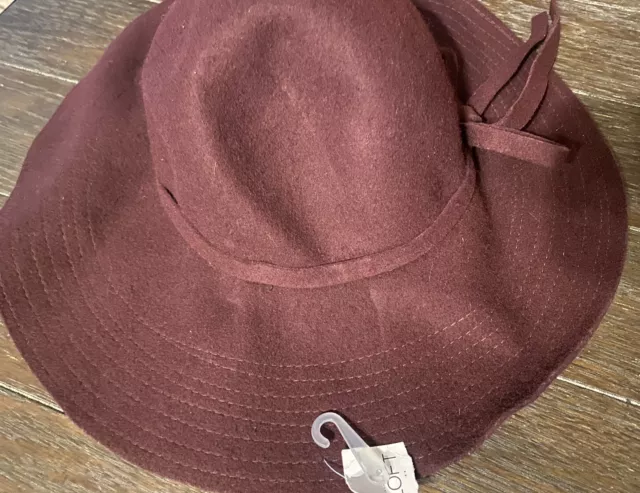 NWT NEW ANN TAYLOR LOFT 100% WOOL Maroon Brim Hat One Size