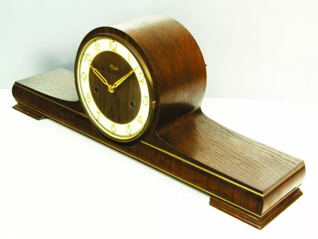 Pure Art Deco  Chiming Mantel Clock From Kienzle  Black Forest With Pendulum