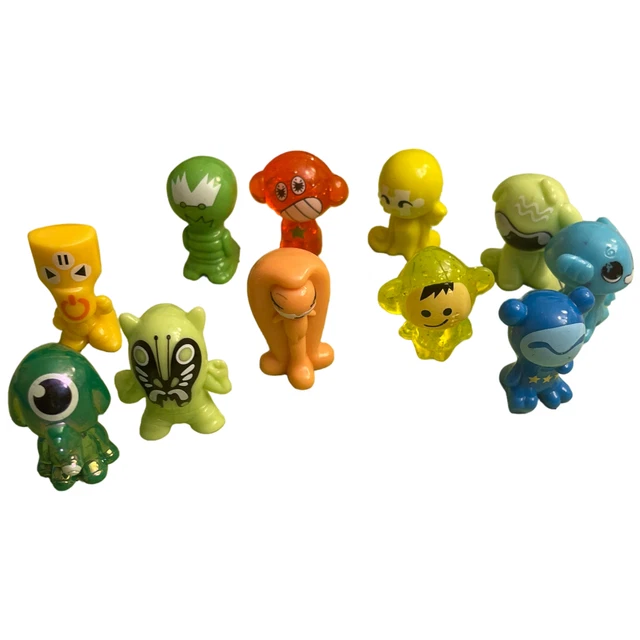 GOGO CRAZY BONES 11 pcs lot mini 1 inch action figure