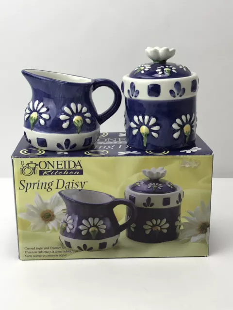 Oneida Kitchen Spring Daisy Covered Sugar Creamer Set New in Box R690002C