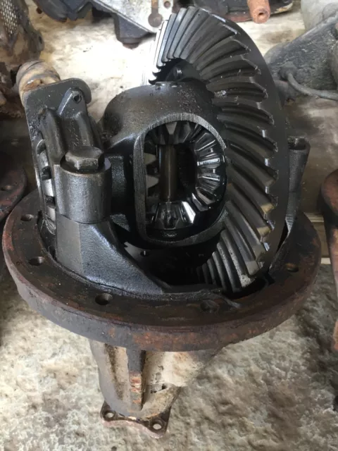 LandRover Defender (200 TDI) - 10 spline diff in good order