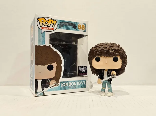 Pop Funko JON BON JOVI CUSTOM Exclusive Collectible Rocks New Jersey Vinyl Chase