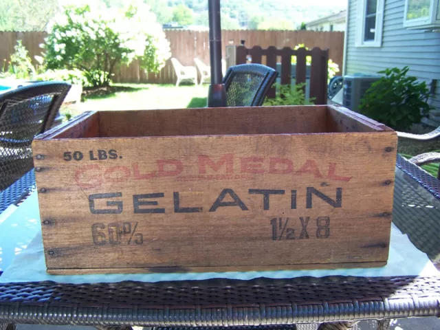 Vintage Gold Medal Explosives Wooden Crate