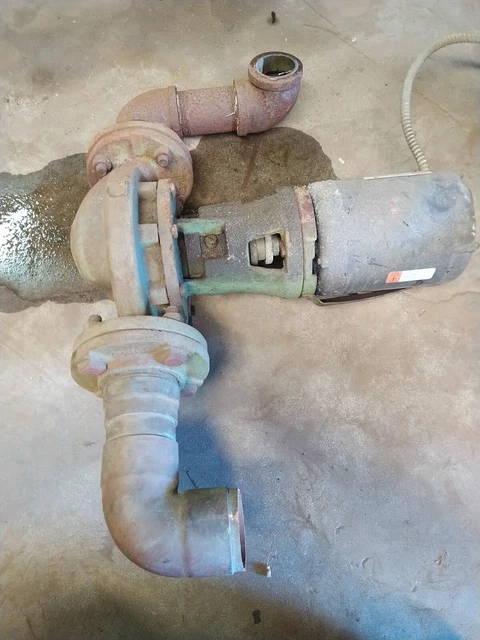 TACO - 133C1E2N Taco Cast Iron Centrifugal Pump 3/4HP 1Ph  Tested