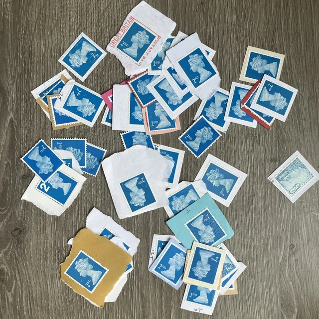 50 UNFRANKED GB non barcoded 2nd class Definitive stamps on paper £0.85 ...