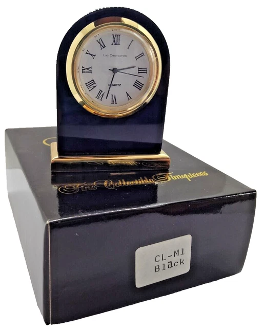RÉVEIL / PENDULETTE de voyage rectangulaire, rouge ou bleu, Rapport - Metro EUR 39,90 - FR