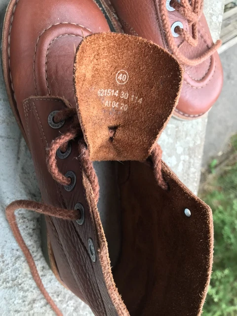 Kickers Bottines Cuir couleur camel pointure 40. très bon état.