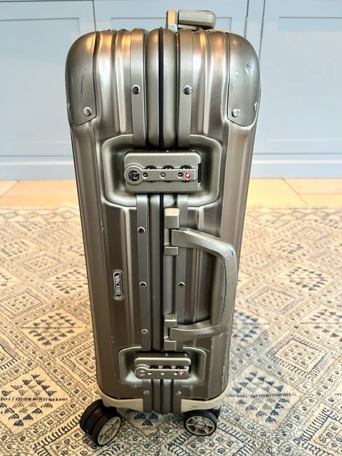 RIMOWA original cabin （リモワが世界限定2002個の「Original