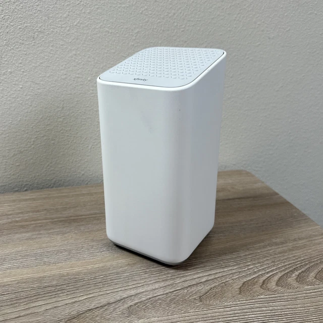 COMCAST XFINITY XB7T GIGABIT Modem WiFi Router (UNTESTED, NO POWER