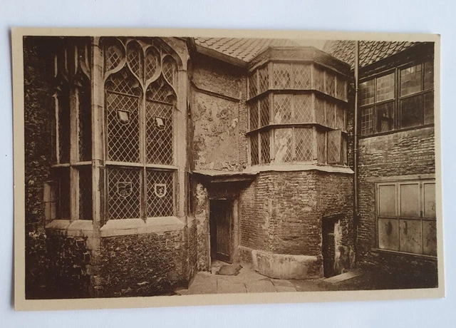 Vintage Unposted Jarrold & Sons Postcard - Strangers Hall, Norwich  (b)