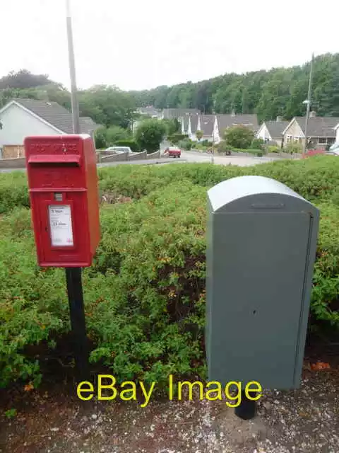 Photo 6x4 Branksome: postbox &#8470; BH12 34, Thwaite Road Bournemouth Th c2009