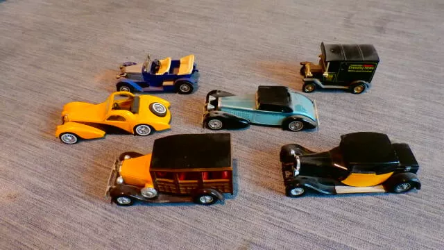 lot de 6 voitures miniatures 1/43