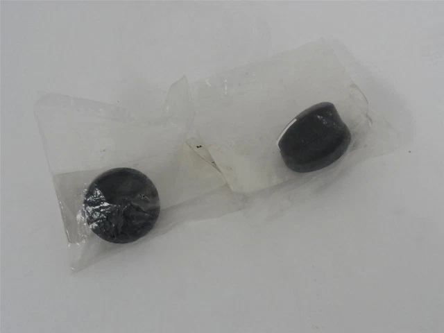 232962 New-No Box; Mack 7787-890077 Lot-2 Control Knob Kit