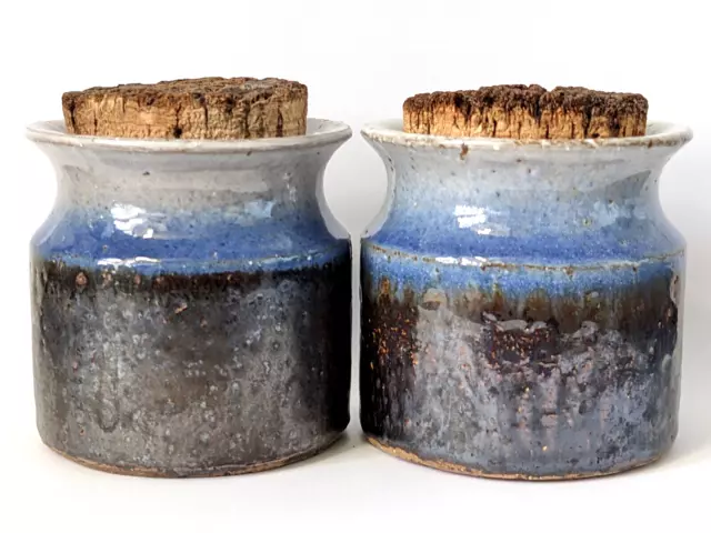 VINTAGE AUSTRALIAN POTTERY 2x FLORENZ HANDMADE STONEWARE SPICE JARS with CORKS