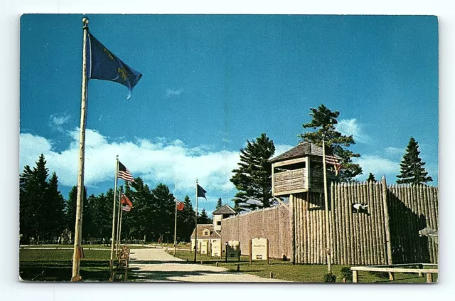 Mackinaw City Historic Fort Michilimackinac Postcard Lookouts               pc78