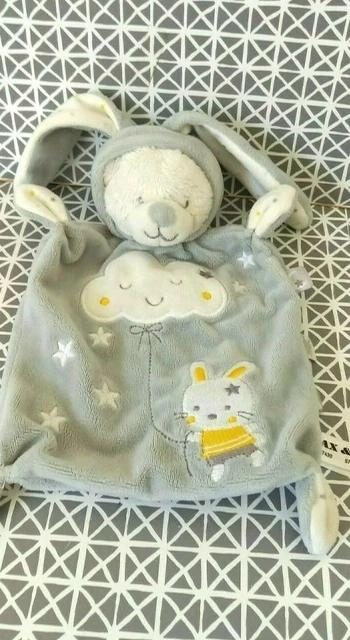 Doudou plat ours déguisé en lapin blanc gris jaune nuage Max et Sax