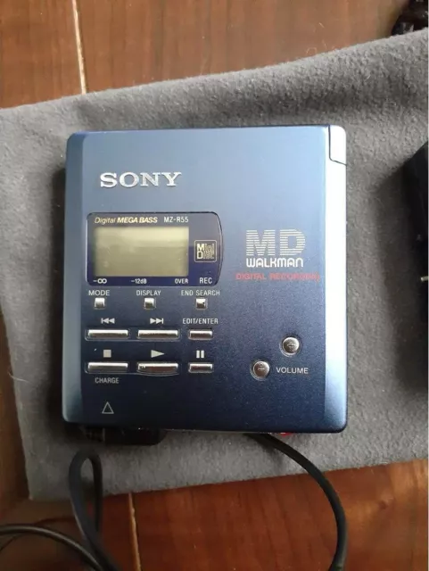 SONY MiniDisc Player Recorder MZ-R55 Portable From Japan