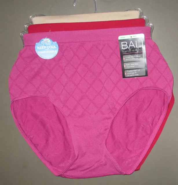 Bali Comfort Revolution Seamless Women's Cool Comfort Brief Panty