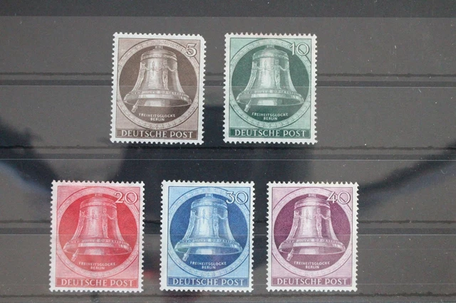 Berlin 75-79 postfrisch Freiheitsglocke Klöppel nach links #