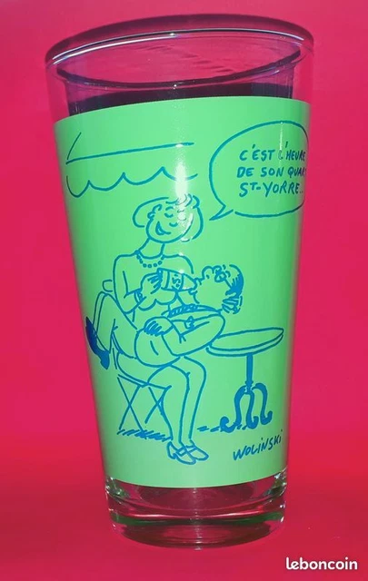 Verre vintage Vichy St Yorre illustré par Wolinski - n°2 sur 4  (série verte)