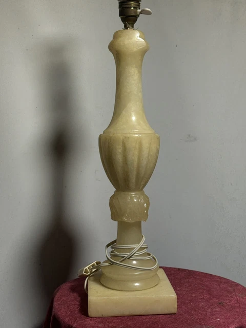 Ancienne Lampe De Chevet Bouillotte Notaire - Objet Décoratif Français En Plastique