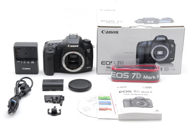 [MINT] Canon EOS 7D Mark II 20.2MP Digital SLR Camera Black Body Only From JAPAN