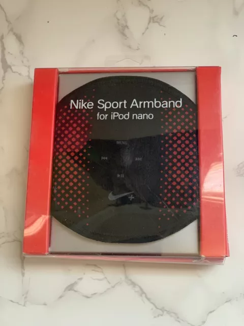 NIKE Sport Armband for IPOD NANO ~ MSRP IS $29.00 New IN Package